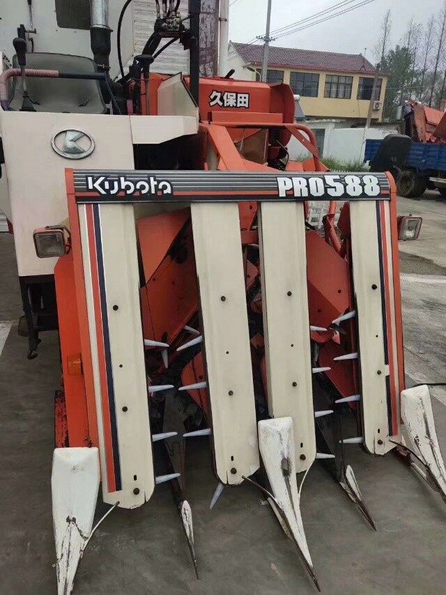 久保田588收割机