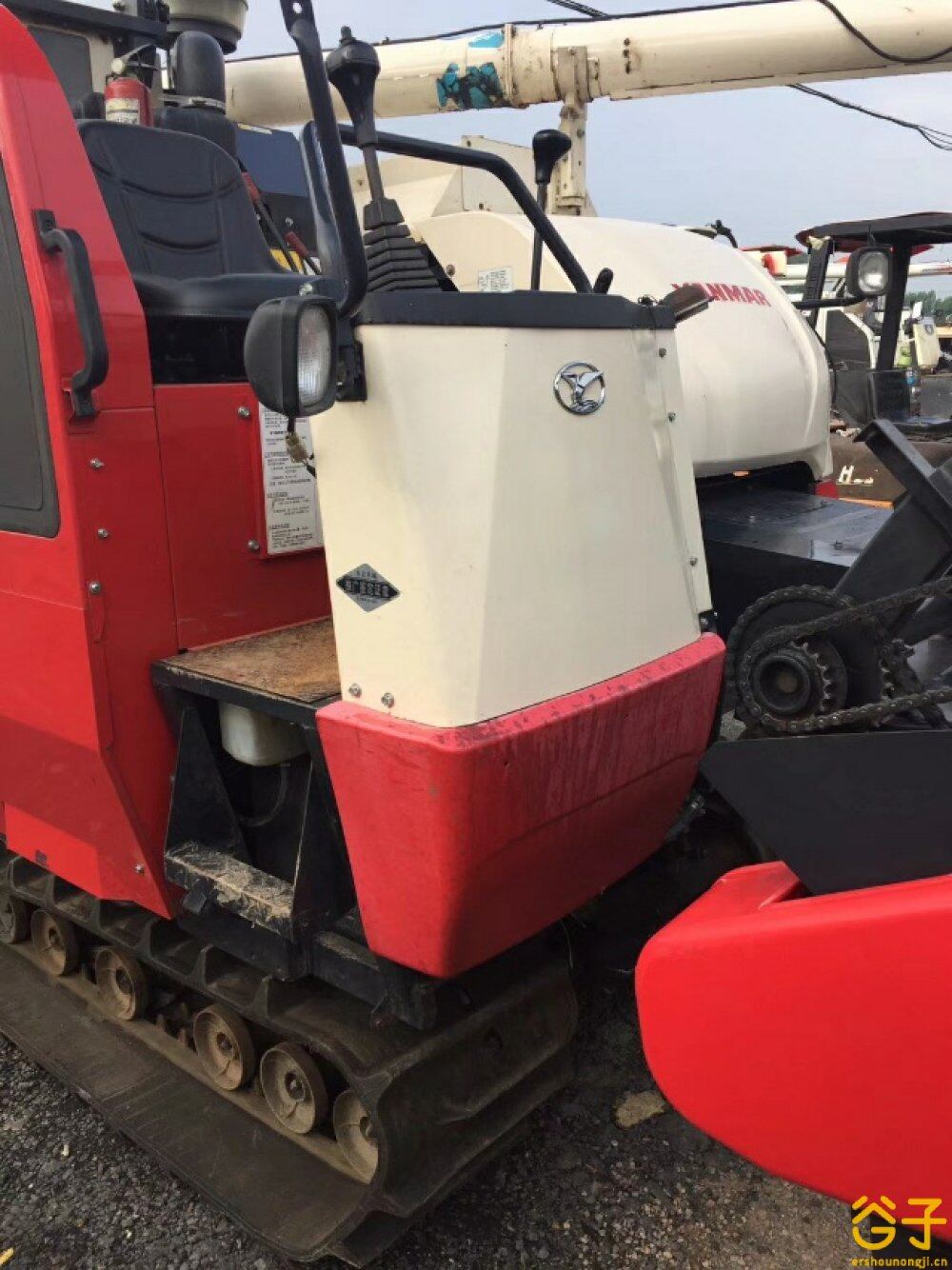 洋马85g全喂入稻麦联合收割机