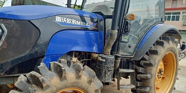 福田雷沃1104拖拉机