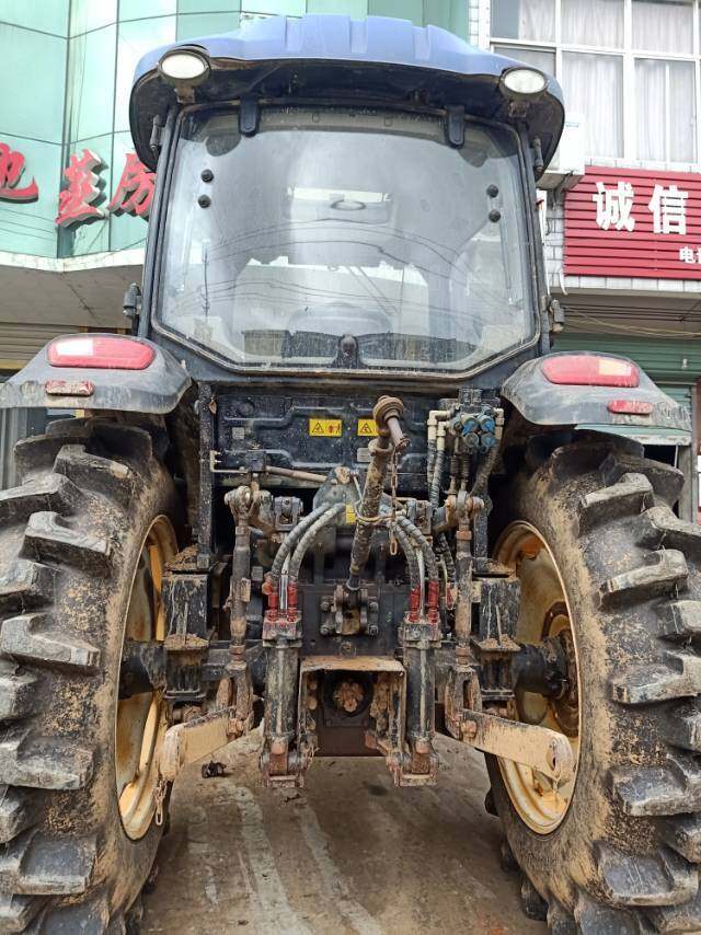 福田雷沃1104拖拉机