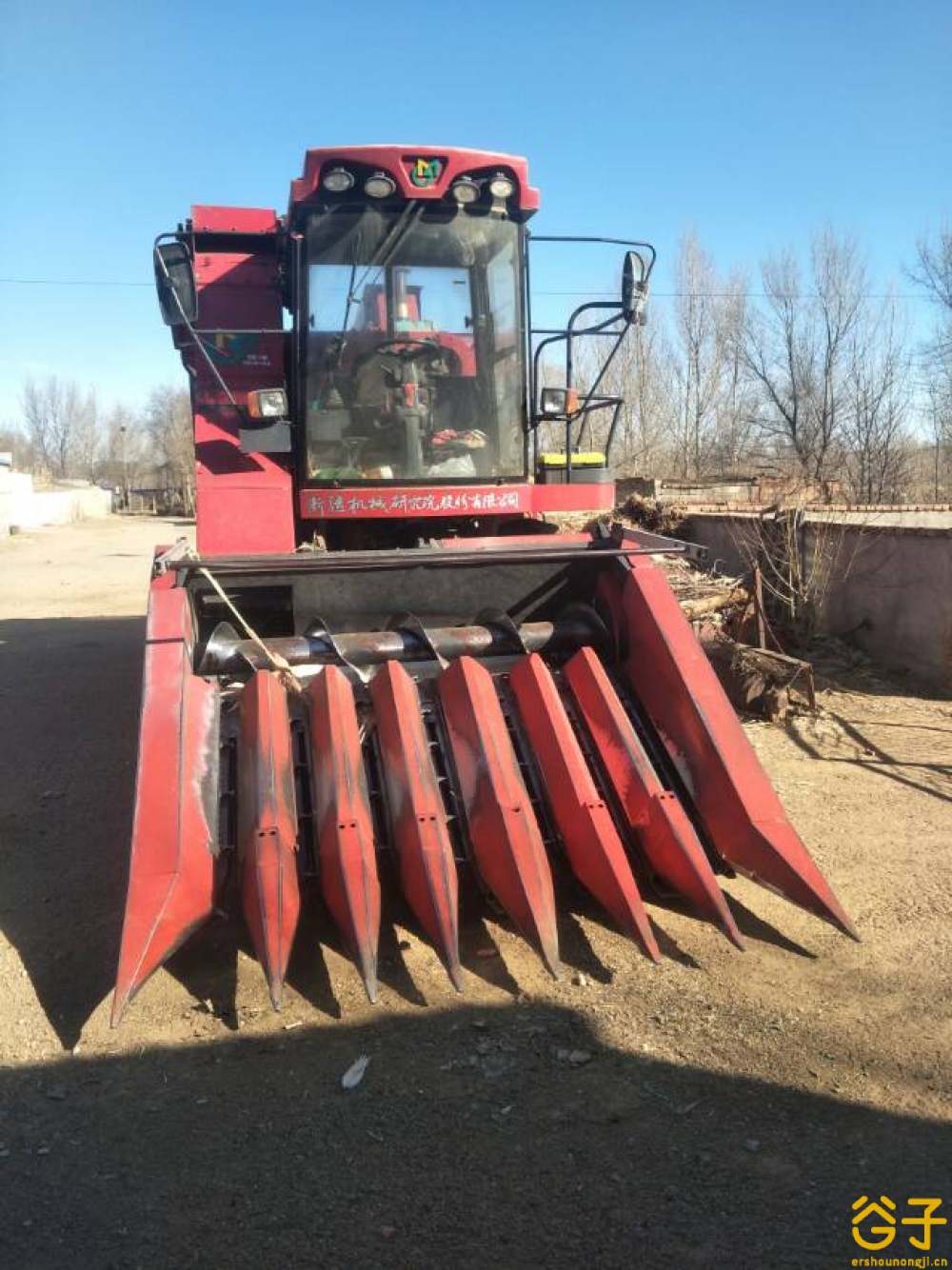 新疆牧神4YZB-7玉米收割机