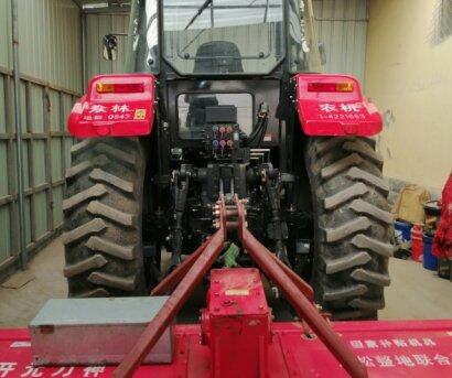 东方红LG1504拖拉机