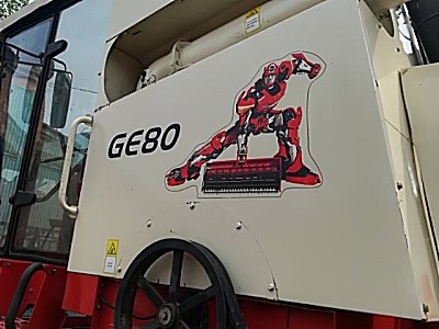 福田雷沃GE80小麦收割机