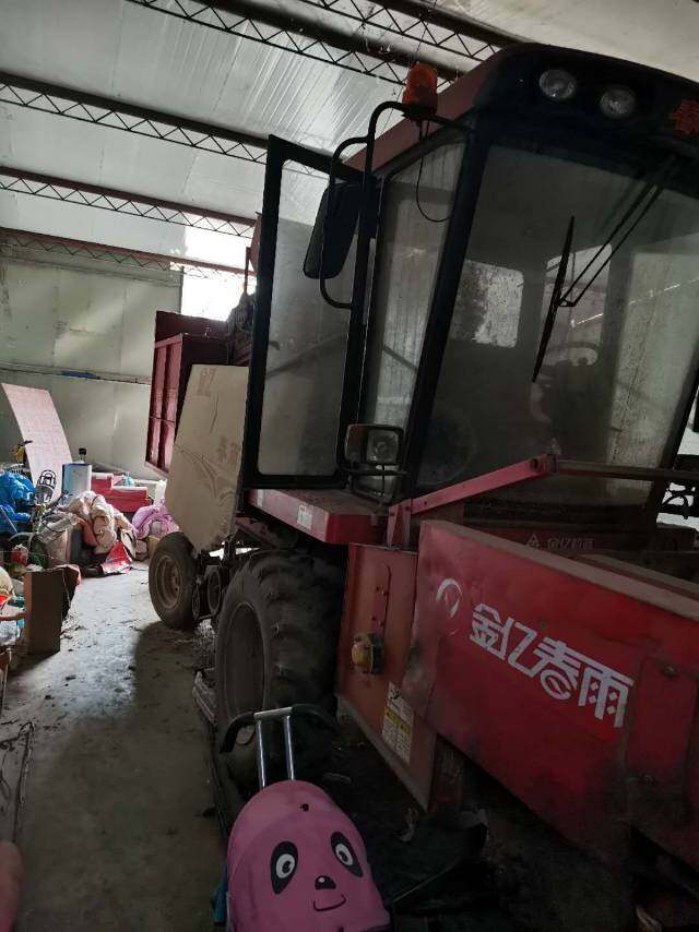 春雨4YZP-3X玉米收割机