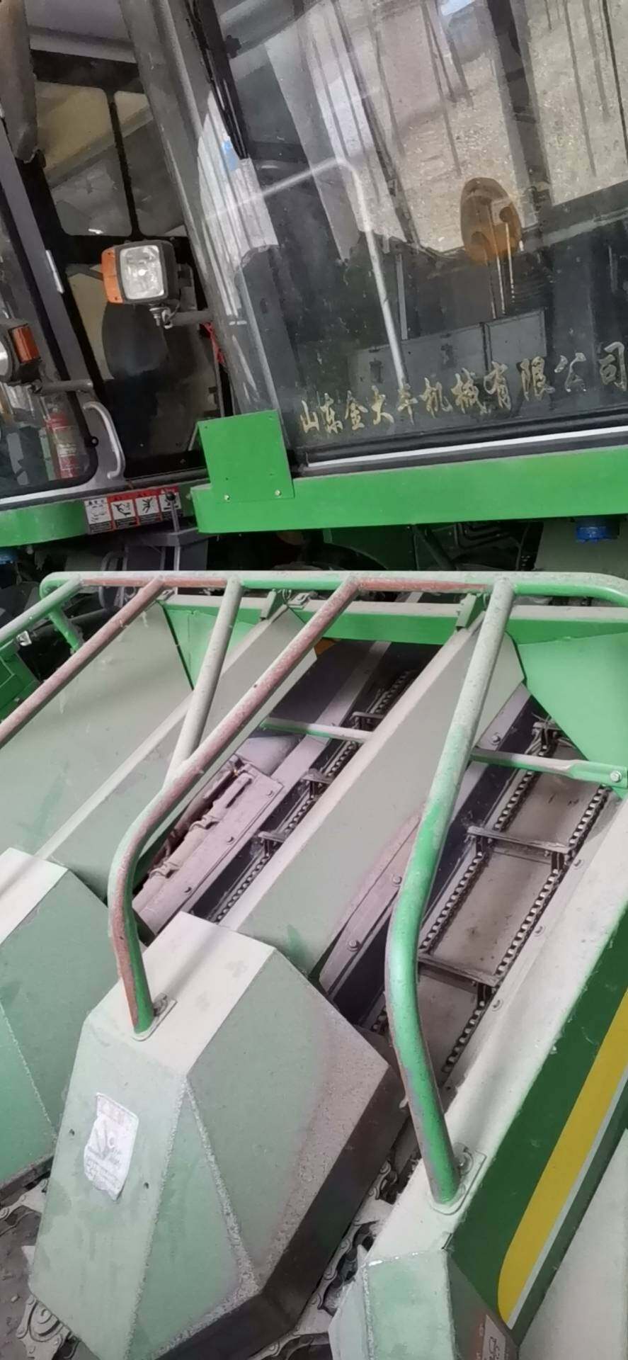 金大丰4YZP-3D玉米收获机
