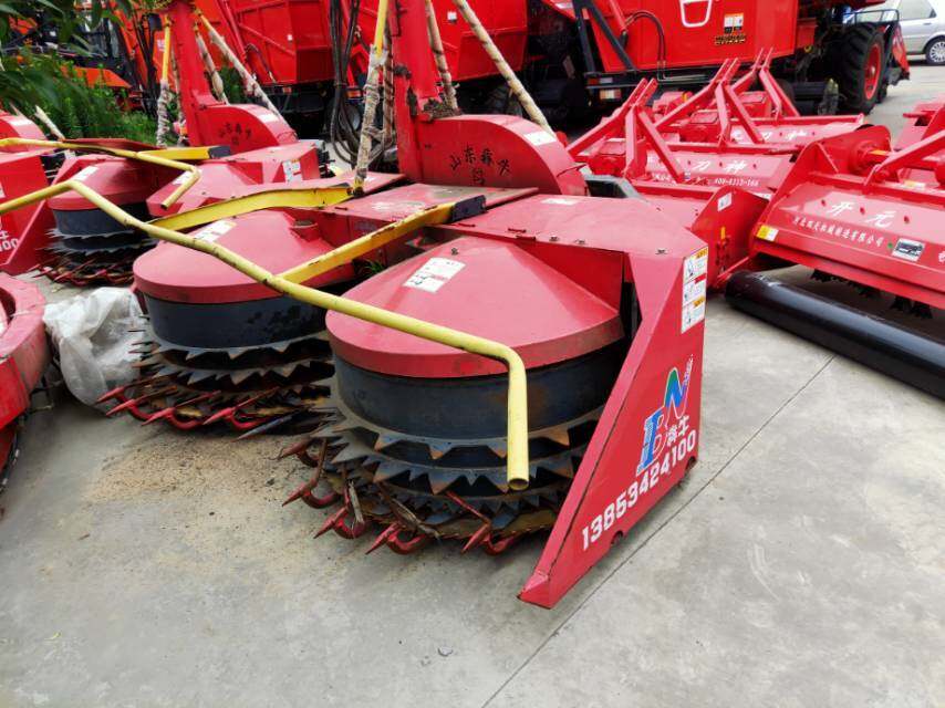 牛4QX-2300背负式青饲料收获机