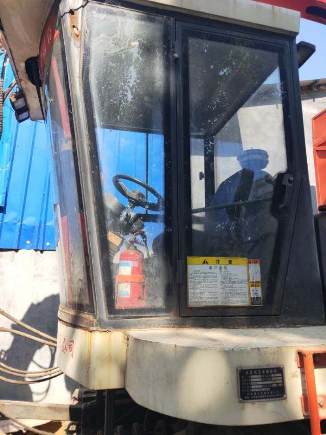 牛4QX-2300背负式青饲料收获机