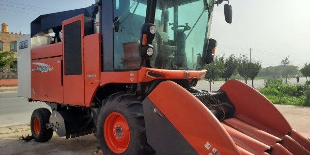 久保田RRO1408Y-4玉米收获机