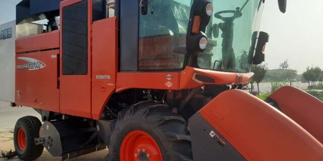 久保田RRO1408Y-4玉米收获机