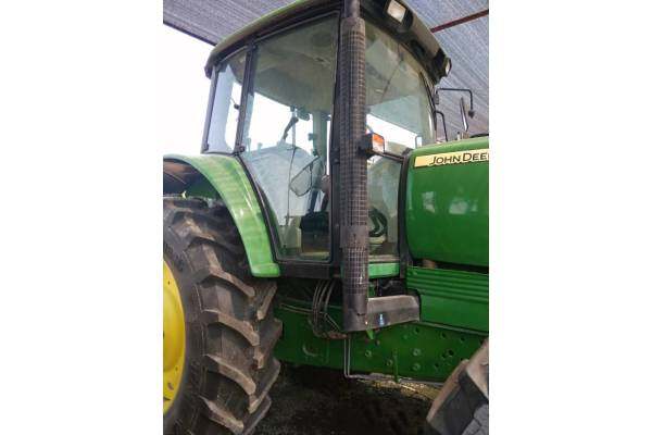 约翰迪尔1854拖拉机