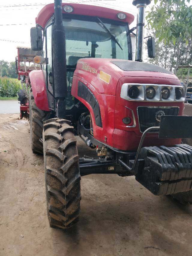 瑞泽富沃RZ1504拖拉机