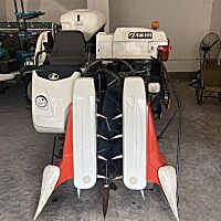 久保田208收割机