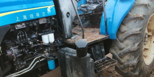 上海纽荷兰SNH1000拖拉机