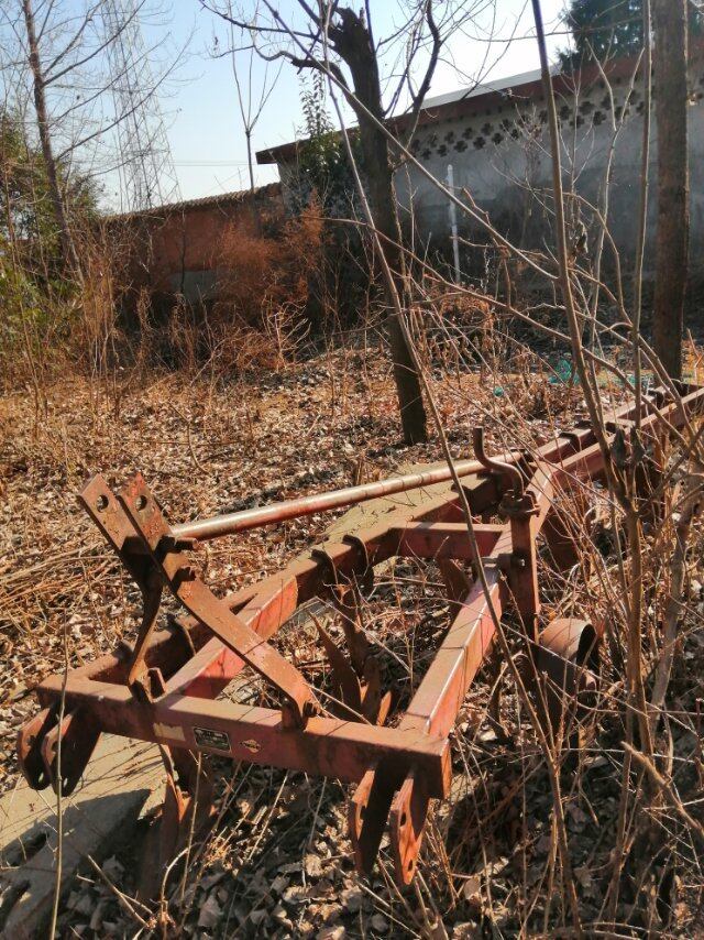 上海纽荷兰SNH1000拖拉机
