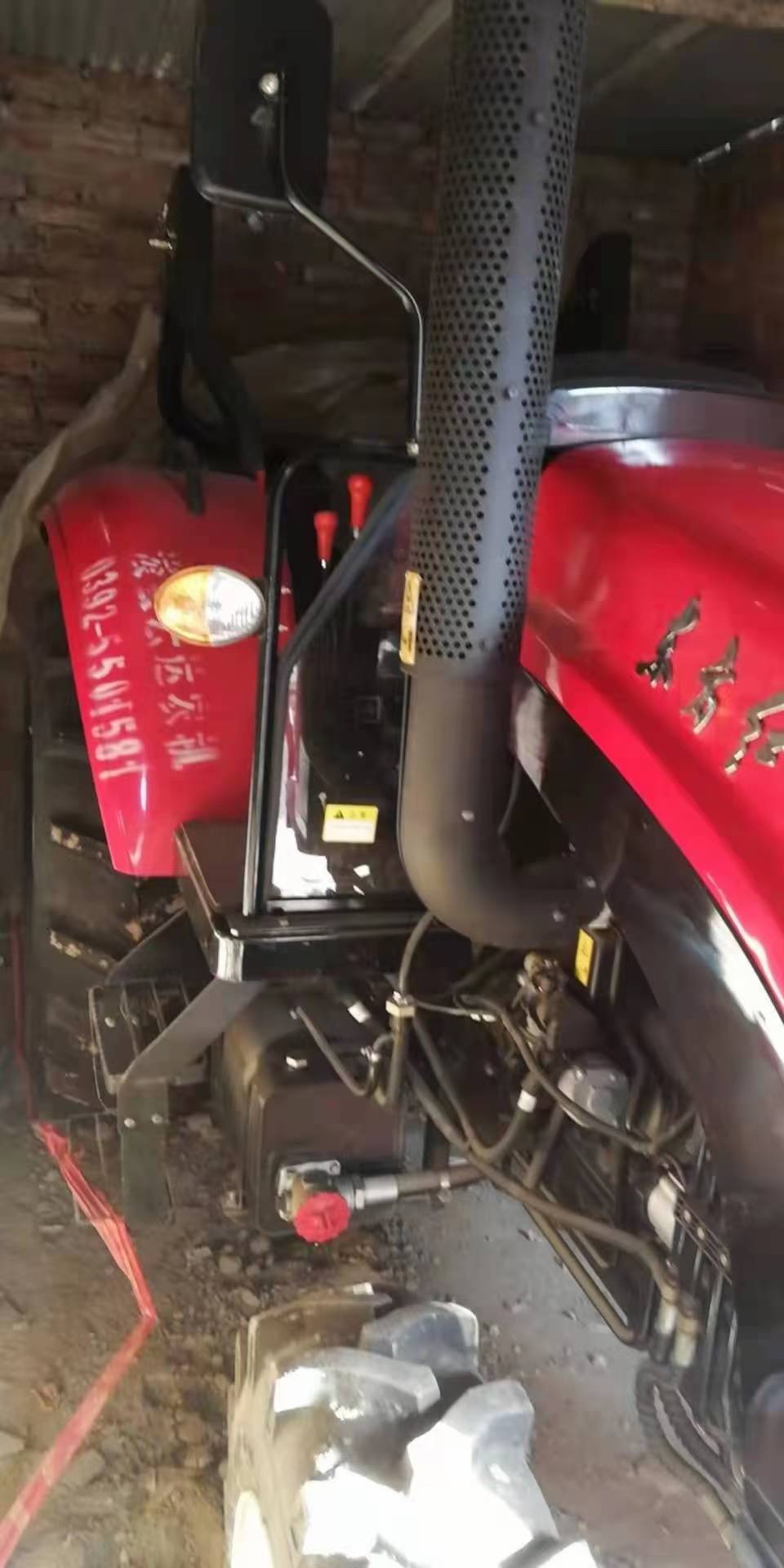 出售二手2019年東方紅MF704輪式拖拉機