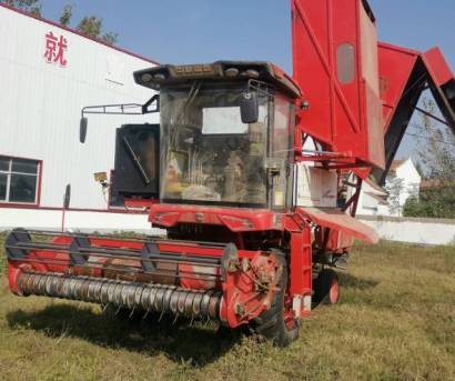 中联收获2018款4HZJ-2500自走式花生捡拾收获机