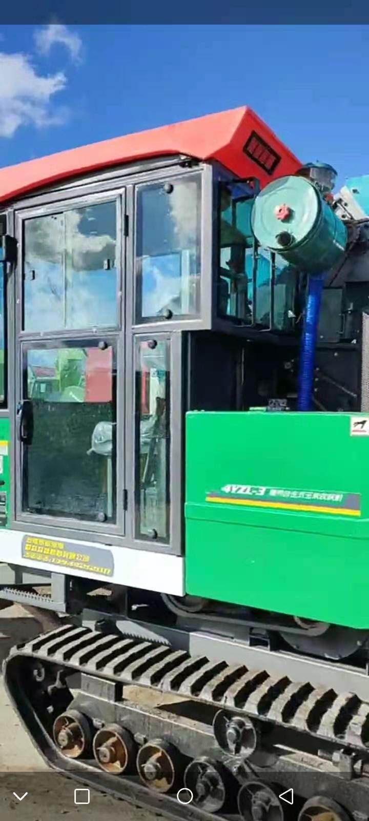 拉法山4YZL-3履带式玉米收割机