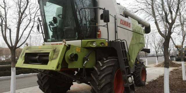 CLAAS（科乐收) DOMINATOR 370 联合收割机