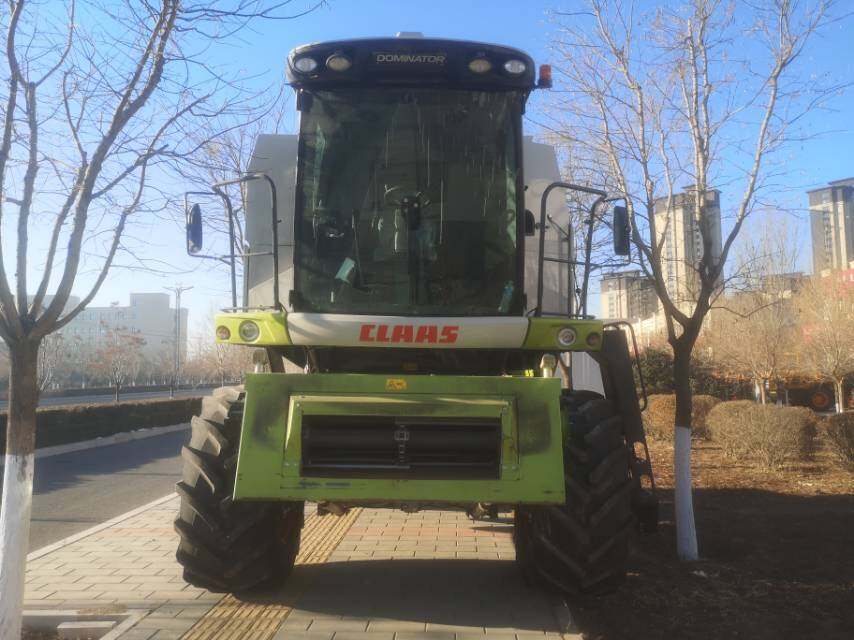 CLAAS（科乐收) DOMINATOR 370 联合收割机