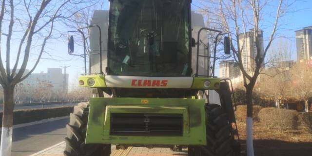 CLAAS（科乐收) DOMINATOR 370 联合收割机
