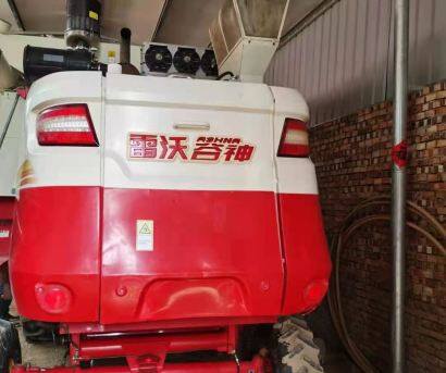 雷沃谷神GE80-H(4LZ-8E2)谷物聯(lián)合收割機(jī)