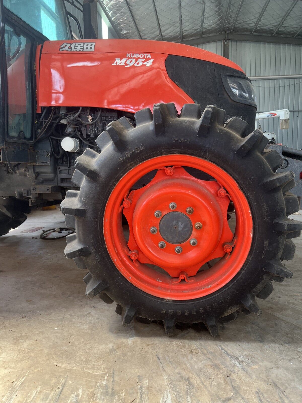 久保田954拖拉机
