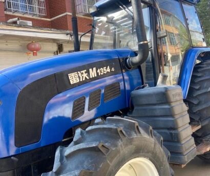 雷沃歐豹M1354-G拖拉機