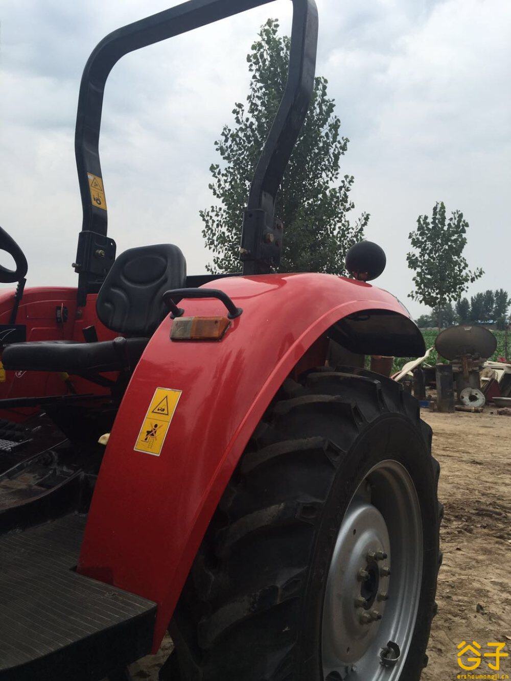 东方红lx1000拖拉机