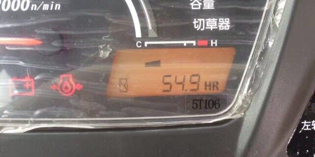 久保田4LZ-4（PRO988Q)全喂入履带收割机