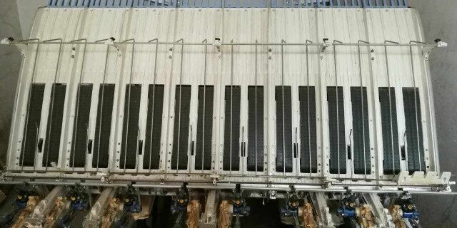 东风井关PZ80-25乘坐式高速插秧机