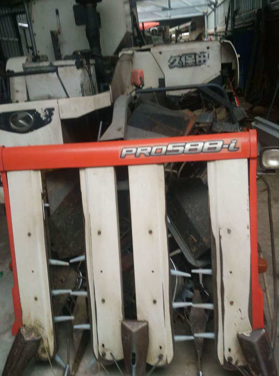 久保田588i-G收割机