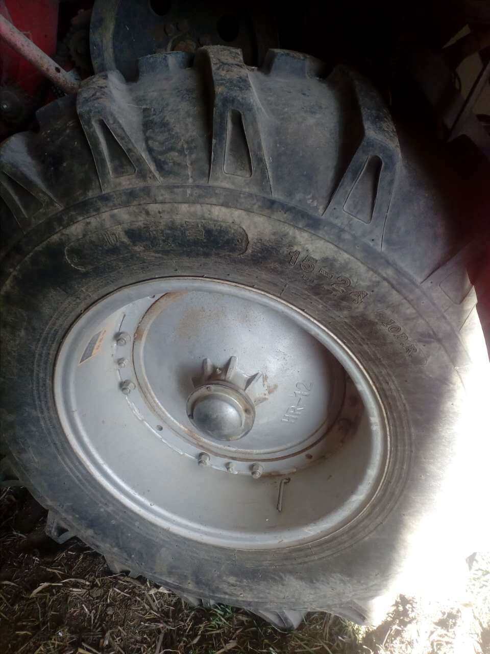 博远4YZ—3B玉米收割机