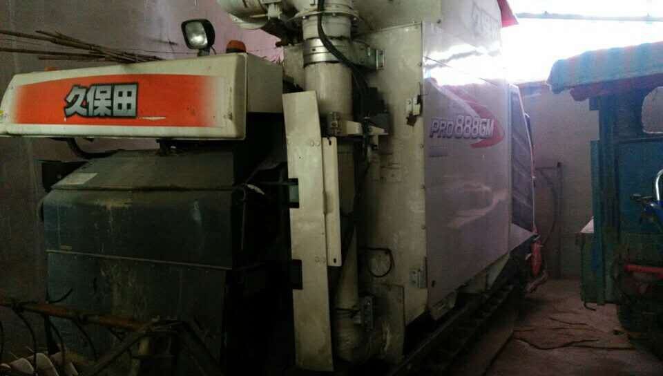 久保田888收割机