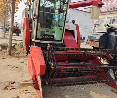 雷沃4LZ-5G3A履帶式全喂入谷物聯(lián)合收割機