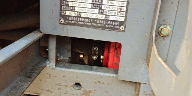 雷沃4LZ-5G3A履带式全喂入谷物联合收割机