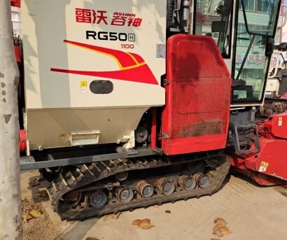 雷沃4LZ-5G3A履帶式全喂入谷物聯(lián)合收割機