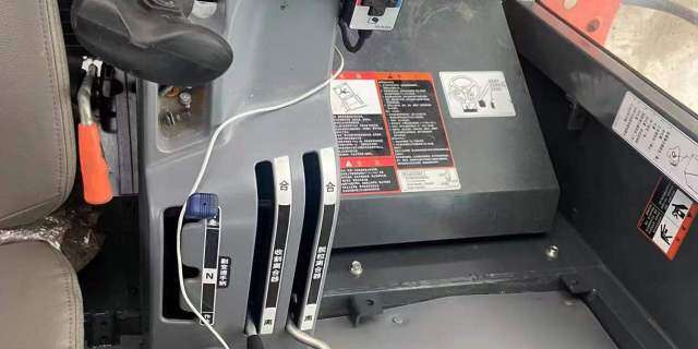 久保田4LZ-6A2（PRO1108）全喂入轮式收割机