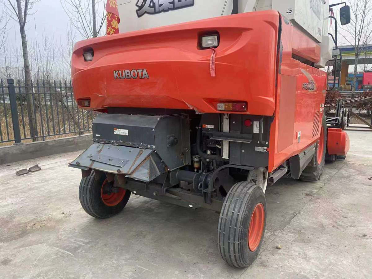 久保田4LZ-6A2（PRO1108）全喂入轮式收割机