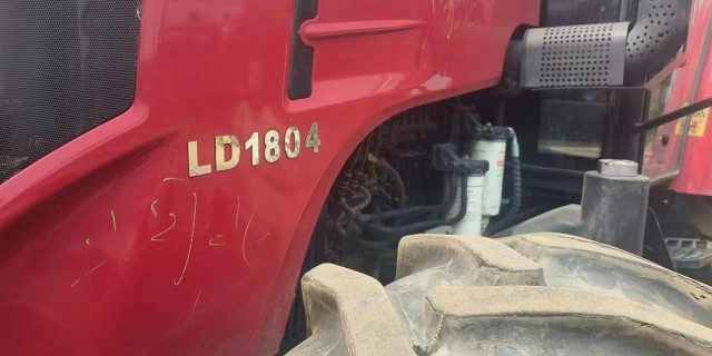东方红LD1804拖拉机