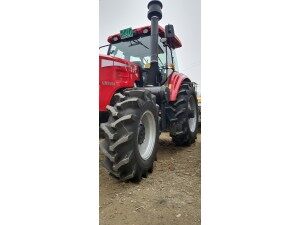 东方红LN2004型轮式拖拉机