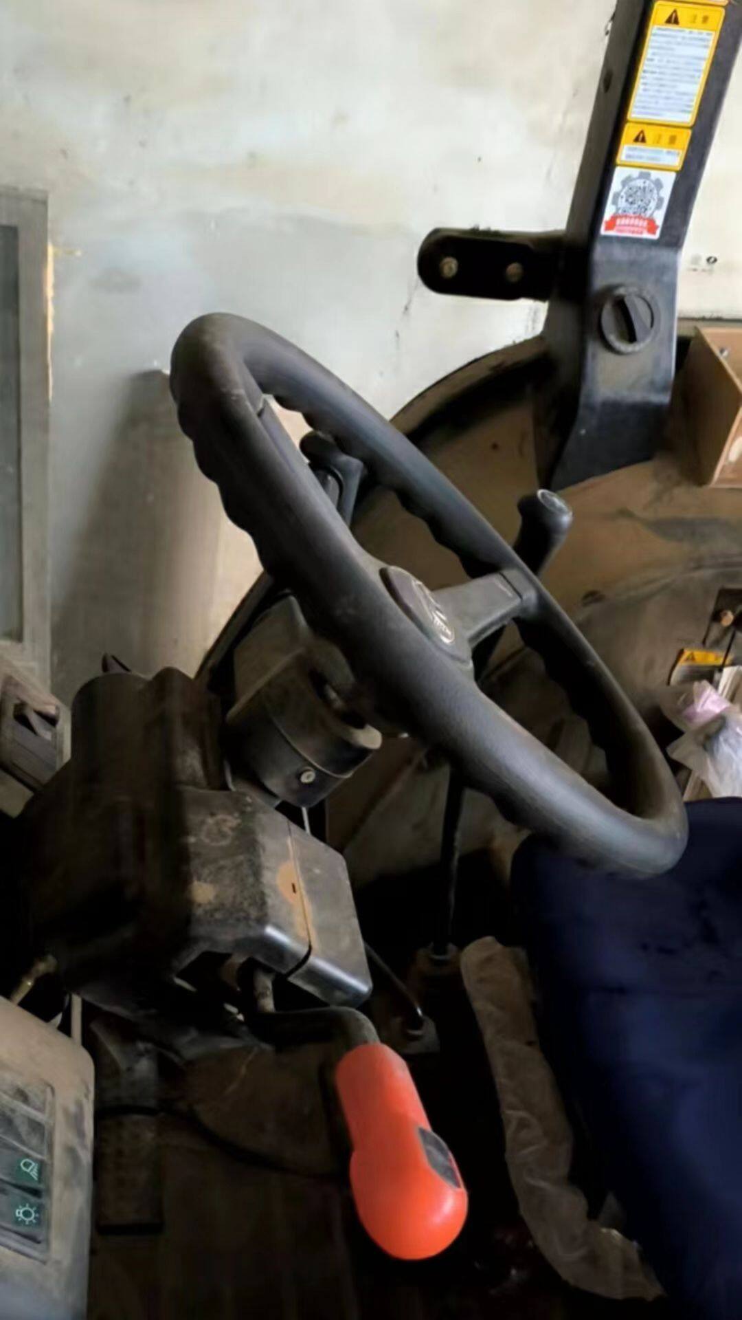 东方红LN2004轮式拖拉机