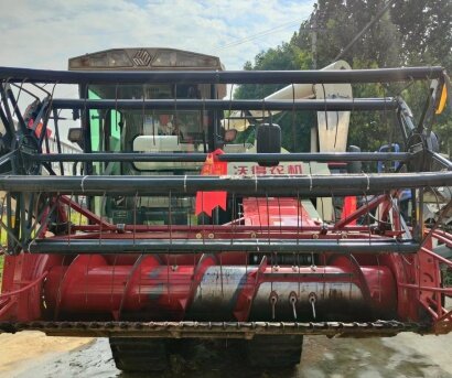 沃得銳龍尊享版4LZ-6.0EK(Q)聯(lián)合收割機