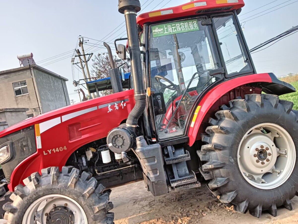 东方红LY1404拖拉机