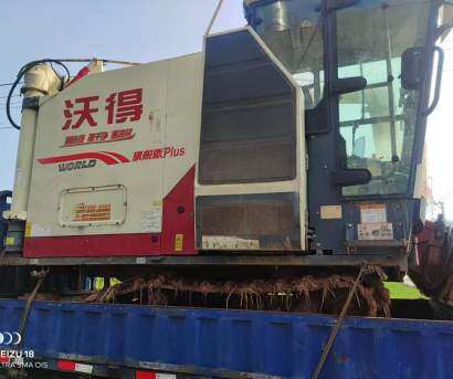 沃得旗艦版收割機