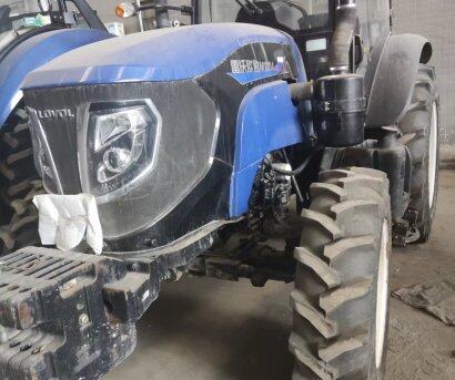 雷沃欧豹M1004拖拉机