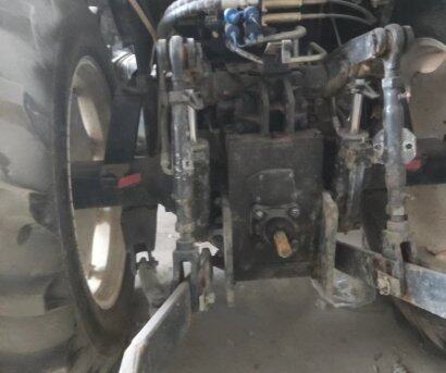 雷沃欧豹M1004拖拉机