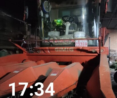 巨明452收割機(jī)