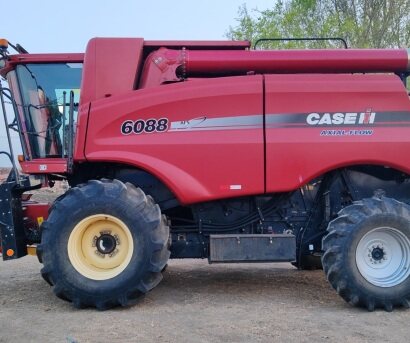 凯斯6088玉米收割机