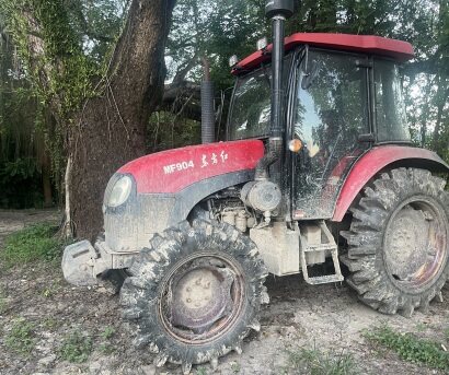 東方紅MF904拖拉機