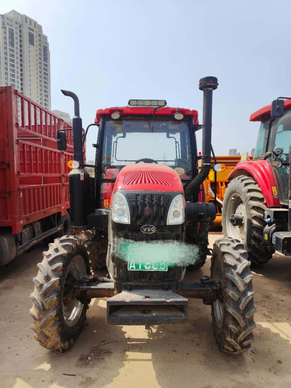 东方红LX804（G4）拖拉机